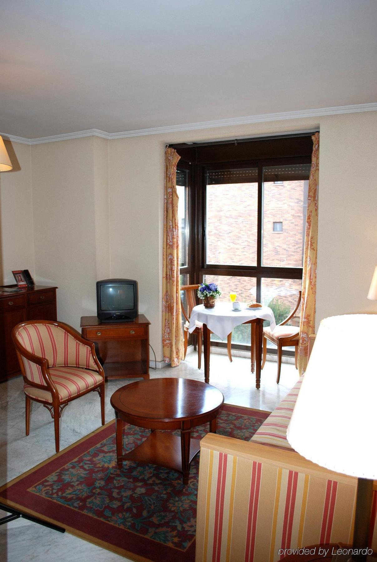 Aparthotel Convencion-Barajas マドリード 部屋 写真