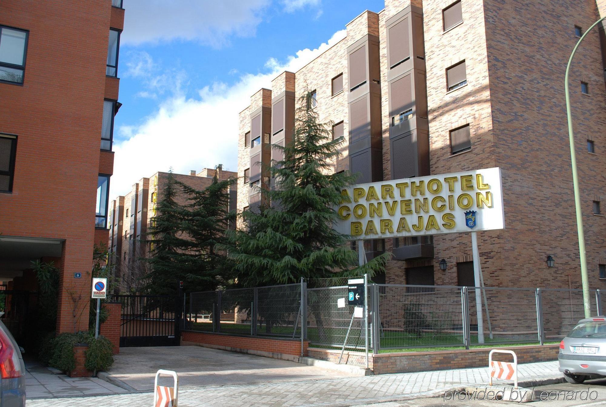 Aparthotel Convencion-Barajas マドリード エクステリア 写真